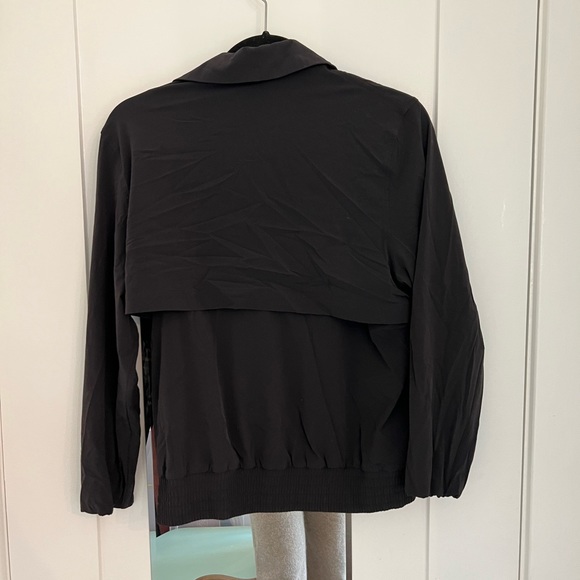 Lululemon Windbreaker - Picture 2 of 2